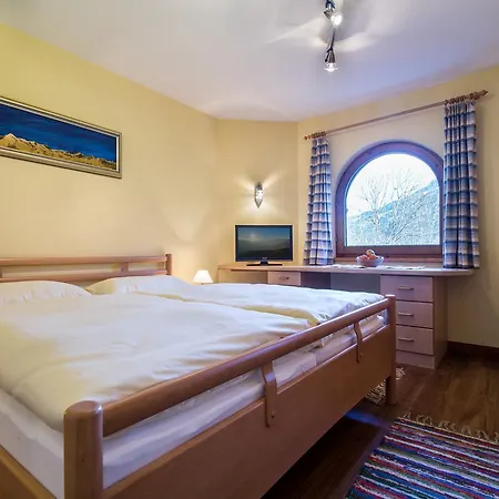 Am Eschenbichl * מאיירהופן